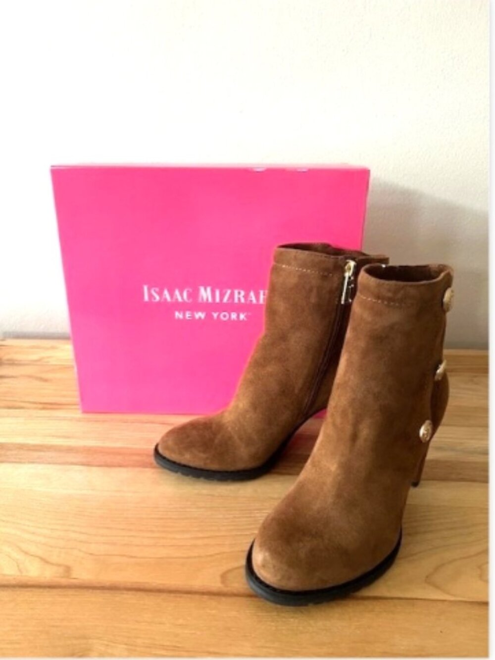 Isaac Mizrahi New York Gabina Suede Ankle Boots Women's 6.5M Dark Natural NIB